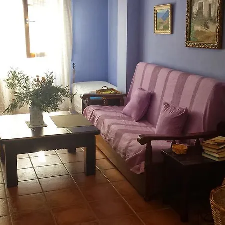 Andrea * Belmonte De Miranda